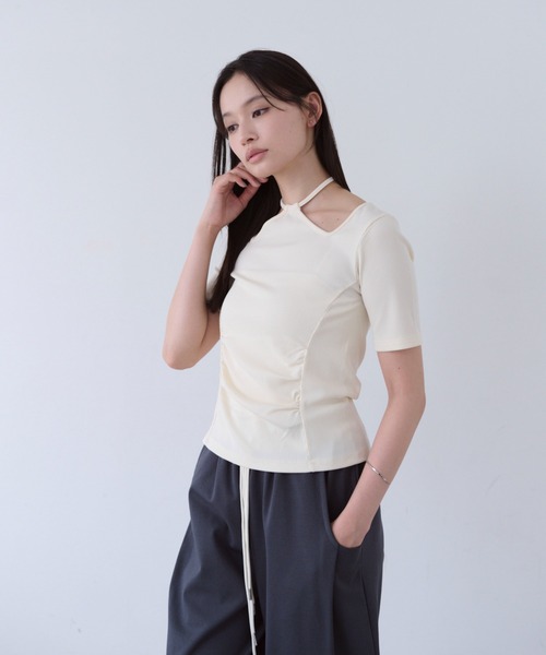 SOYEN(ソイエン)の「ネックストラップウエストギャザートップス(Tシャツ/カットソー・レディース・ブラウン/クリーム・F)」の17枚目の写真