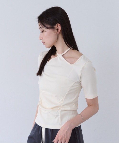 SOYEN(ソイエン)の「ネックストラップウエストギャザートップス(Tシャツ/カットソー・レディース・ブラウン/クリーム・F)」の18枚目の写真
