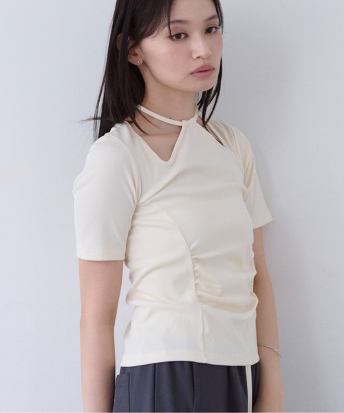 SOYEN(ソイエン)の「ネックストラップウエストギャザートップス(Tシャツ/カットソー・レディース・ブラウン/クリーム・F)」の19枚目の写真