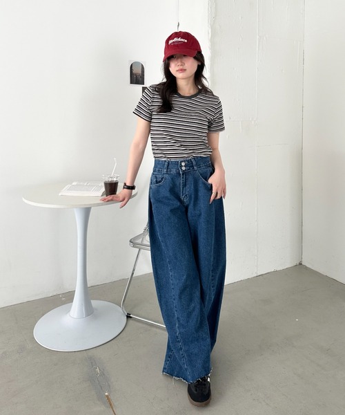 CLEA(クレア)の「マルチボーダーシンプルTシャツ(Tシャツ/カットソー・レディース・グレー/ブラウン/ピンク/ブルー/レッド・FREE)」の9枚目の写真