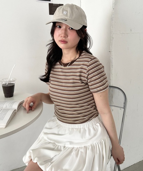 CLEA(クレア)の「マルチボーダーシンプルTシャツ(Tシャツ/カットソー・レディース・グレー/ブラウン/ピンク/ブルー/レッド・FREE)」の10枚目の写真