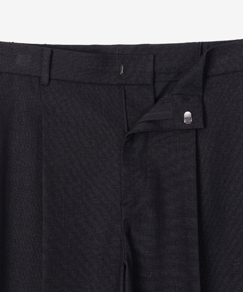 MINDBRIDGE（マインドブリッジ）の「[COUTURE]デニムライクワイドワンタックパンツ MYPT6173（その他パンツ・メンズ・チャコールグレー・34/32/30/29）」の4枚目の写真