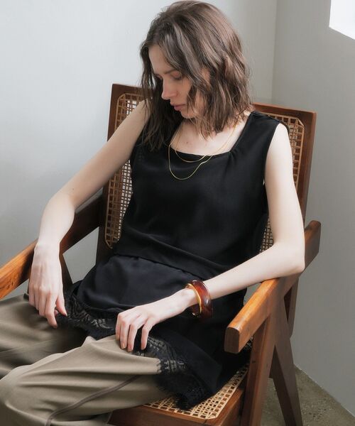 YECCA VECCA(イェッカヴェッカ)の「2wayアシメデザインノースリーブブラウス(シャツ/ブラウス・レディース・ブラック/オフホワイト・FREE)」の7枚目の写真