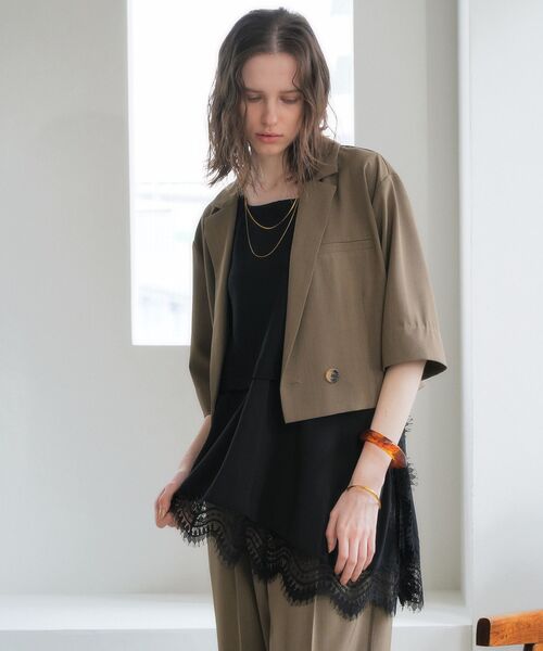 YECCA VECCA(イェッカヴェッカ)の「2wayアシメデザインノースリーブブラウス(シャツ/ブラウス・レディース・ブラック/オフホワイト・FREE)」の9枚目の写真