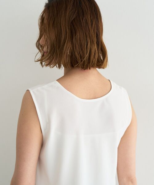 YECCA VECCA(イェッカヴェッカ)の「2wayアシメデザインノースリーブブラウス(シャツ/ブラウス・レディース・ブラック/オフホワイト・FREE)」の20枚目の写真
