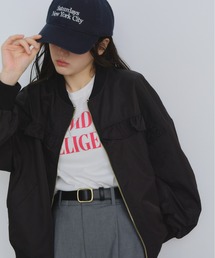 バックフリルブルゾン