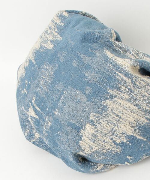 TAAKK(ターク)の「【TAAKK/ターク】Denim Bag (Small)(ショルダーバッグ・メンズ・インディゴブルー/ブラウン・FREE)」の4枚目の写真