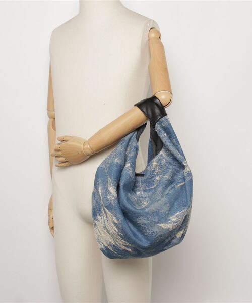TAAKK(ターク)の「【TAAKK/ターク】Denim Bag (Small)(ショルダーバッグ・メンズ・インディゴブルー/ブラウン・FREE)」の6枚目の写真