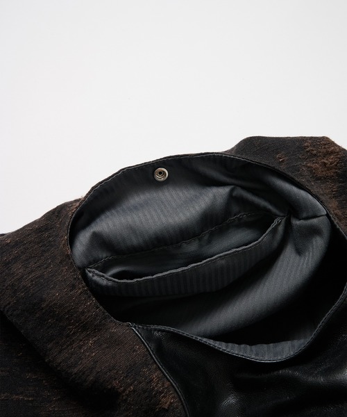TAAKK(ターク)の「【TAAKK/ターク】Denim Bag (Small)(ショルダーバッグ・メンズ・インディゴブルー/ブラウン・FREE)」の7枚目の写真
