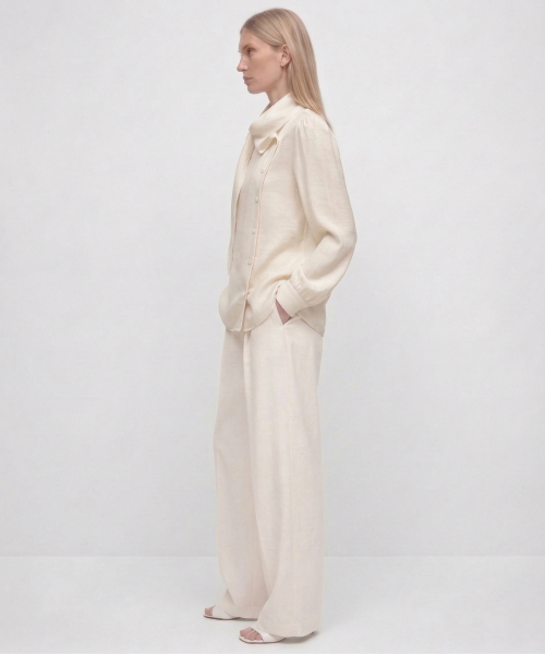 KIMDOH(キムド)の「Serein Blouse / Ivory(シャツ/ブラウス・レディース・その他・FREE)」の2枚目の写真