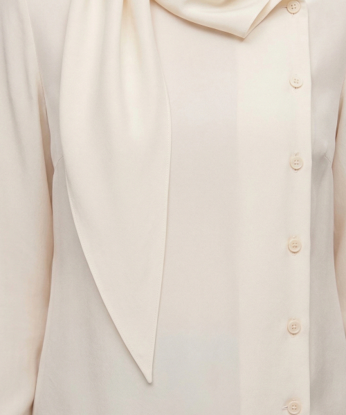 KIMDOH(キムド)の「Serein Blouse / Ivory(シャツ/ブラウス・レディース・その他・FREE)」の4枚目の写真