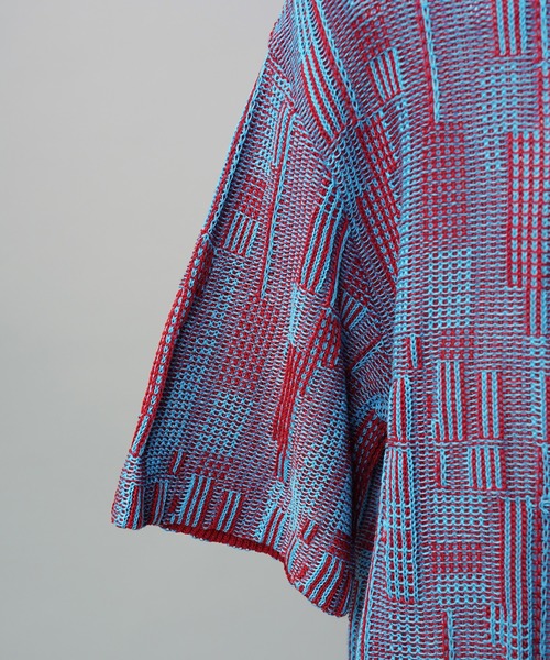 MAISON SPECIAL(メゾンスペシャル)の「《UNISEX》Geometric Jacquard Prime-Over Knit T-shirt/ジオメトリックジャガードプライムオーバーニットTシャツ【MAISON SPECIAL/メゾンスペシャル】(Tシャツ/カットソー・メンズ・レッド/ピンク・0/1/2)」の11枚目の写真