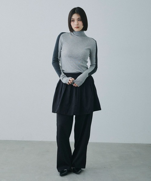 Clum(クルム)の「wrap design wide slacks / ラップデザインワイドスラックス(スラックス・レディース・ブラック/チャコールグレー・FREE)」の13枚目の写真