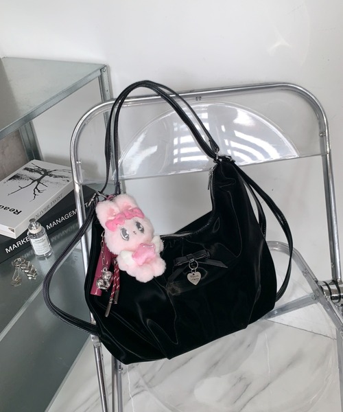pyornim(ピョルニム)の「【3WAY】リボン ハート ワンポイント マルチWAY ショルダーバッグ リュック トートバッグ(ショルダーバッグ・レディース・ブラック/ブルー/ホワイト/レッド・F)」の7枚目の写真