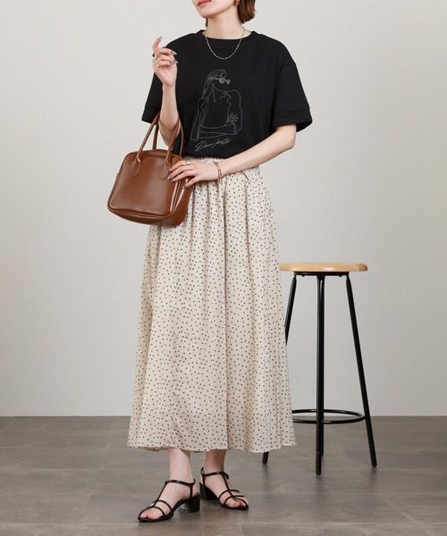 A.N.L(エーエヌエル レーベル)の「A.N.L モデルモチーフ刺繍半袖Tシャツ(Tシャツ/カットソー・レディース・オフホワイト/カーキ・38)」の11枚目の写真