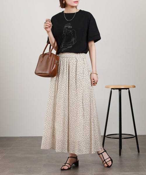 A.N.L(エーエヌエル レーベル)の「A.N.L モデルモチーフ刺繍半袖Tシャツ(Tシャツ/カットソー・レディース・オフホワイト/カーキ・38)」の12枚目の写真