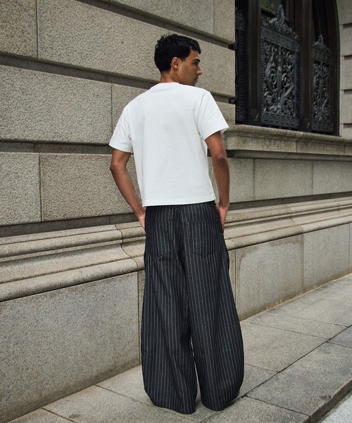kutir(クティール)の「STRIPED CURVE SILHOUETTE BUGGY DENIM/ストライプカーブシルエットバギーデニム(デニムパンツ・メンズ・インディゴブルー/ブラック・SMALL/MEDIUM/LARGE)」の14枚目の写真
