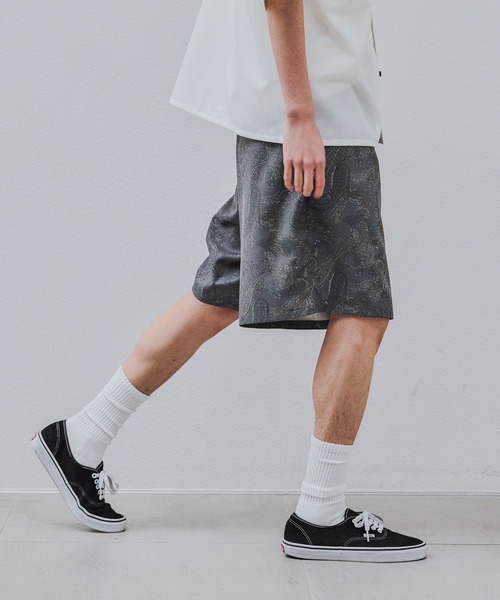 LAKOLE(ラコレ)の「コレラクショーツ柄TR / 740729(その他パンツ・メンズ・ライトグレー/グリーン/チャコール・LARGE/MEDIUM)」の1枚目の写真