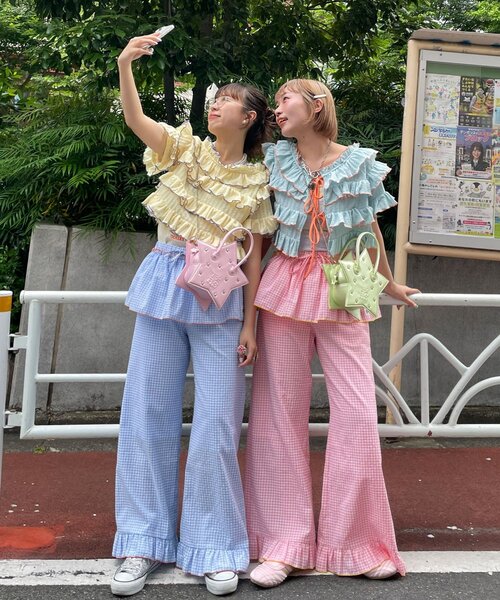 HELLO.SANFRANCISCO（ハローサンフランシスコ）の「【HELLO.SANFRANCISCO/ハローサンフランシスコ】2WAYフリルメロウボレロ（Tシャツ/カットソー・レディース・イエロー/サックスブルー/アイボリー・ONE SIZE）」の20枚目の写真