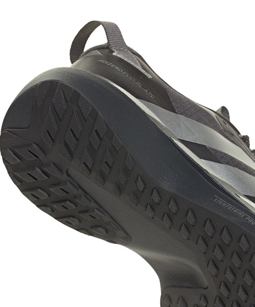 adidas（アディダス）の「adidas/アディダス ランニングシューズ ADIZERO EVO SL ATR M アディゼロ エヴォ KK2721（スニーカー・レディース・ブラック×シルバー・24.5cm/24.0cm/23.5cm/23.0cm/26.0cm/25.5cm/25.0cm）」の8枚目の写真