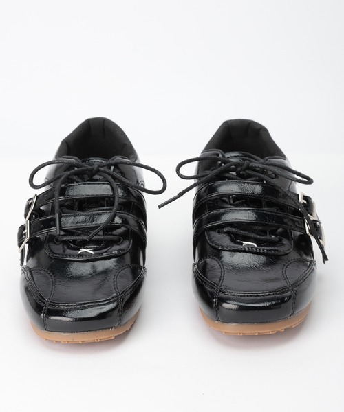 Lace Ladies(レースレディース)の「パテント調 ダブルストラップ付き レースアップ スニーカー(スニーカー・レディース・アイボリー/レッド/ブラック・23cm/24cm/24.5cm/25cm/23.5cm/22.5cm)」の21枚目の写真