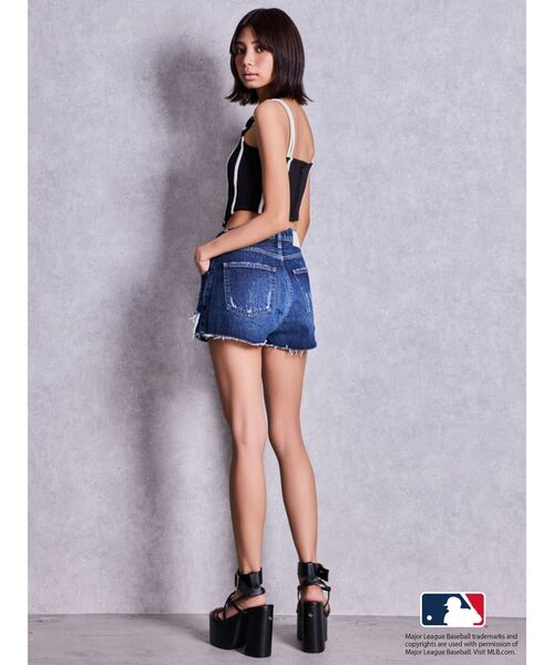 GYDA（ジェイダ）の「GYDA［MLB］bijou logo line ビスチェ【セットアップ着用可能】（タンクトップ・レディース・ブラック/オフホワイト/グレー/その他1・FREE）」の7枚目の写真