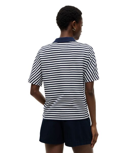 TOMMY HILFIGER(トミーヒルフィガー)の「バイカラーショートスリーブポロシャツ(ポロシャツ・レディース・マルチ/ネイビー・X-SMALL/MEDIUM/SMALL)」の10枚目の写真
