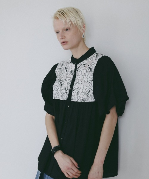 AMERICAN RAG CIE(アメリカンラグシー)の「【AMERICAN RAG CIE】 インディアレースブラウス(WOMEN)(シャツ/ブラウス・レディース・ブラック/オフホワイト・FREE)」の22枚目の写真