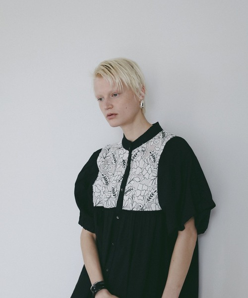 AMERICAN RAG CIE(アメリカンラグシー)の「【AMERICAN RAG CIE】 インディアレースブラウス(WOMEN)(シャツ/ブラウス・レディース・ブラック/オフホワイト・FREE)」の17枚目の写真