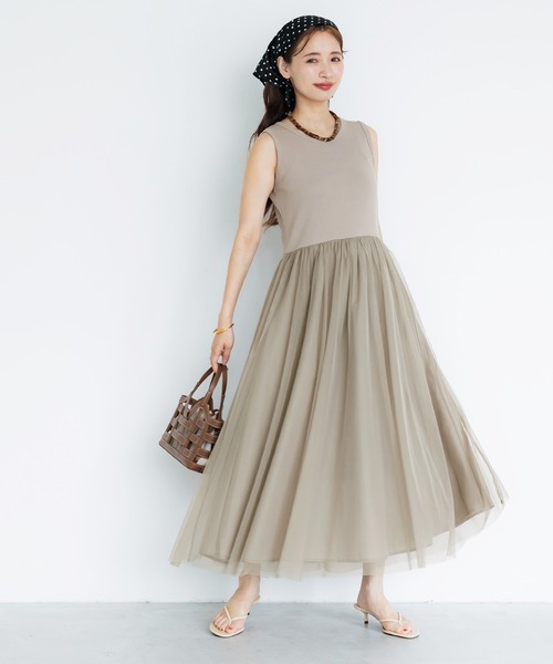 coca(coca)(コカ)の「チュールドッキングキャミワンピース(ワンピース・レディース・ブラック/ベージュ・L/M)」の11枚目の写真