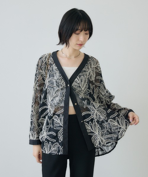 Paradise Picnic(パラダイスピクニック)の「Dignite Collier エンブロイダリーレースカーディガン(カーディガン/ボレロ・レディース・ブラック/ホワイト・FREE)」の1枚目の写真