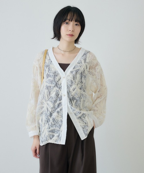 Paradise Picnic(パラダイスピクニック)の「Dignite Collier エンブロイダリーレースカーディガン(カーディガン/ボレロ・レディース・ブラック/ホワイト・FREE)」の3枚目の写真