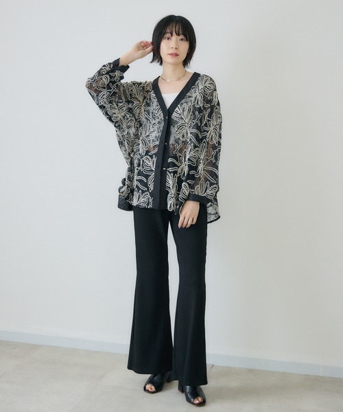 Paradise Picnic(パラダイスピクニック)の「Dignite Collier エンブロイダリーレースカーディガン(カーディガン/ボレロ・レディース・ブラック/ホワイト・FREE)」の20枚目の写真
