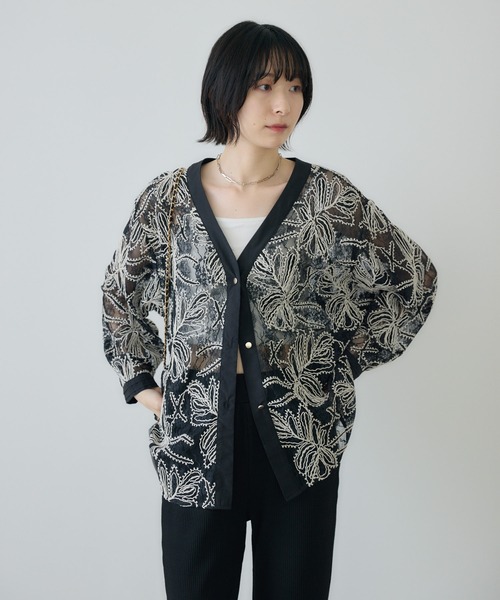 Paradise Picnic(パラダイスピクニック)の「Dignite Collier エンブロイダリーレースカーディガン(カーディガン/ボレロ・レディース・ブラック/ホワイト・FREE)」の9枚目の写真