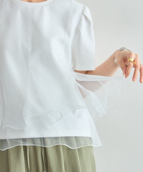 &. NOSTALGIA(アンドドットノスタルジア)の「チュールフリル付きプルオーバー(Tシャツ/カットソー・レディース・オフホワイト/ブラック・M)」の8枚目の写真