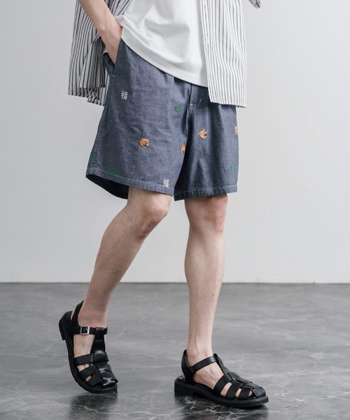 HOUSTON(ヒューストン)の「HOUSTON CHAMBRAY ALLOVER EMB EASY SHORTS シャンブレー総柄刺繍イージーショートパンツ(その他パンツ・メンズ・インディゴブルー/ライトブルー・XXL/XL/L/M)」の9枚目の写真