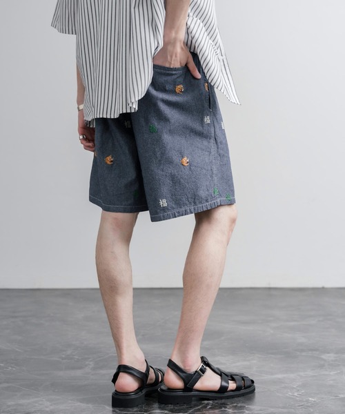 HOUSTON(ヒューストン)の「HOUSTON CHAMBRAY ALLOVER EMB EASY SHORTS シャンブレー総柄刺繍イージーショートパンツ(その他パンツ・メンズ・インディゴブルー/ライトブルー・XXL/XL/L/M)」の11枚目の写真