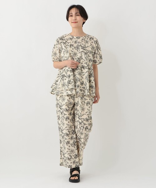 Afternoon Tea(アフタヌーンティー)の「インド製リネン混花柄イージーパンツ(その他パンツ・レディース・アイボリー・MEDIUM)」の4枚目の写真