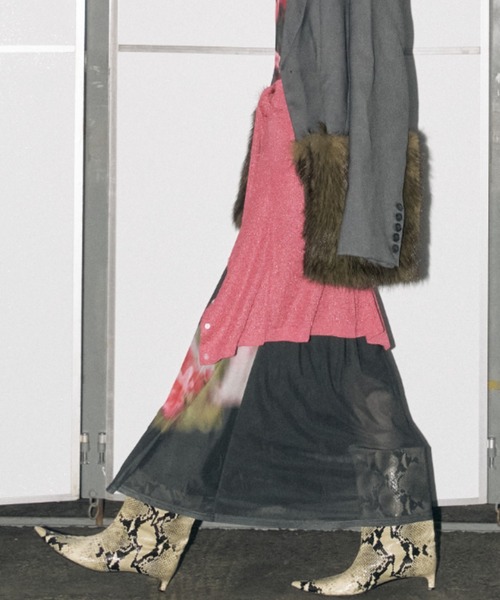 yae(ヤエ)の「Original flower pattern dress / オリジナルフラワーパターンドレス(ワンピース・レディース・グレー/ブラック・36/38)」の8枚目の写真