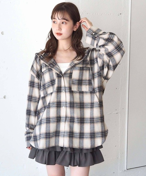 tiptop(ティップトップ)の「【ZOZO限定カラーあり】チェックBIGフードシャツ(シャツ/ブラウス・レディース・ダークブルー/ブルー/ネイビー/ブラック/アイボリー・FREE)」の6枚目の写真