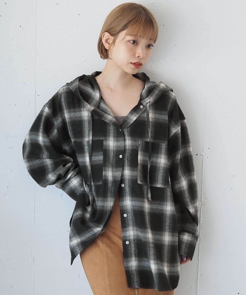 tiptop(ティップトップ)の「【ZOZO限定カラーあり】チェックBIGフードシャツ(シャツ/ブラウス・レディース・ダークブルー/ブルー/ネイビー/ブラック/アイボリー・FREE)」の20枚目の写真