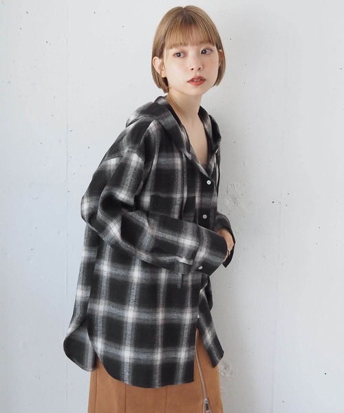 tiptop(ティップトップ)の「【ZOZO限定カラーあり】チェックBIGフードシャツ(シャツ/ブラウス・レディース・ダークブルー/ブルー/ネイビー/ブラック/アイボリー・FREE)」の21枚目の写真