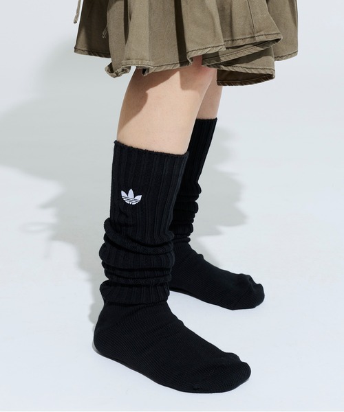 adidas(アディダス)の「スラウチー クルーソックス1足組 / アディダスオリジナルス adidas Originals(ソックス/靴下・メンズ・ブラック・MEDIUM/SMALL/kids-XXL/LARGE/X-LARGE)」の1枚目の写真
