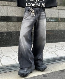 Chikashitsu +（チカシツプラス）の「デニムパンツ（デニムパンツ）」
