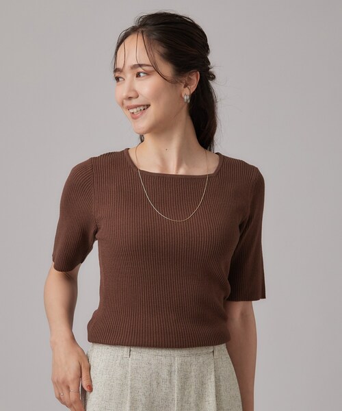 SHOO・LA・RUE(シューラルー)の「【毛玉になりにくい/洗濯機可/S-LL】大人上品な 5分袖スクエアトップス(ニット/セーター・レディース・ブラック/アイボリー/ブラウン系その他/レッド系1・01/02/03/04)」の13枚目の写真