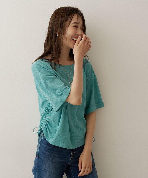 UNTITLED(アンタイトル)の「ドロストプルオーバージャージ(Tシャツ/カットソー・レディース・ホワイト/ブラック/グリーン・04/44/48/50/00/02)」の3枚目の写真