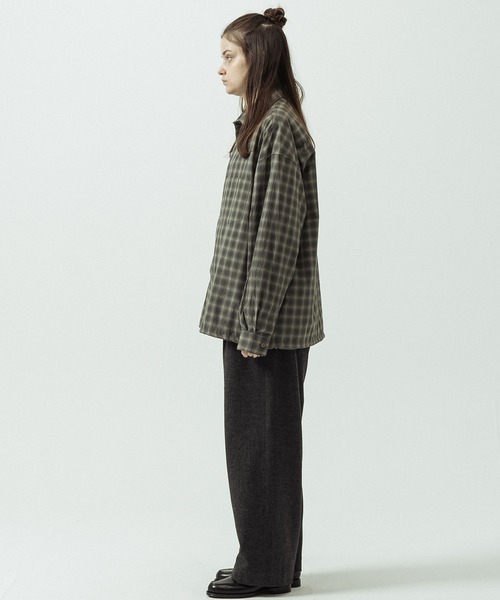SLICK(スリック)の「【SLICK/スリック】Ombre Check Oversized Drawstring Shirt/オンブレチェック オーバーサイズドローストリングシャツ/リラックスシルエット(シャツ/ブラウス・メンズ・ブラウン/スミクロ・1/3/2)」の12枚目の写真