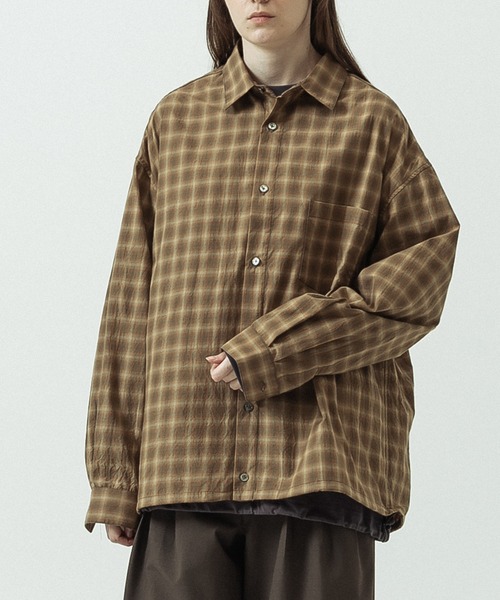 SLICK(スリック)の「【SLICK/スリック】Ombre Check Oversized Drawstring Shirt/オンブレチェック オーバーサイズドローストリングシャツ/リラックスシルエット(シャツ/ブラウス・メンズ・ブラウン/スミクロ・1/3/2)」の15枚目の写真