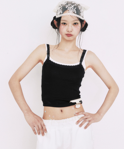 YOUHEE(ユヒ)の「LACE SLEEVELESS_BLACK(Tシャツ/カットソー・レディース・その他・SMALL/MEDIUM)」の1枚目の写真