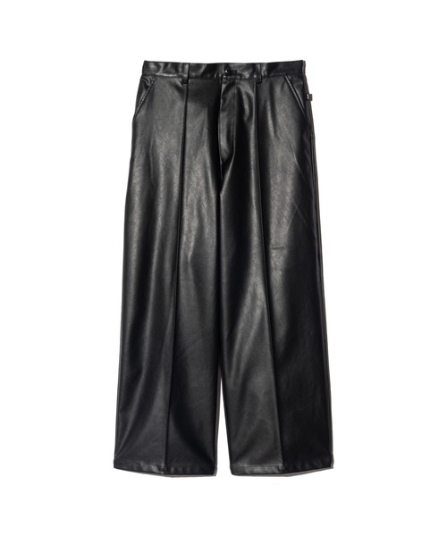 glamb(グラム)の「Synth Leather Baggy Slacks / シンセレザーバギースラックス(スラックス・メンズ・ブラック/ワイン・S/M/L)」の3枚目の写真